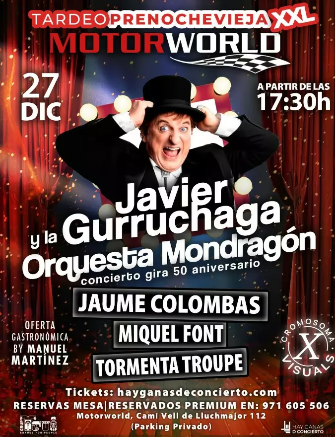 Javier Gurruchaga performing during a festive concert at Motorworld Mallorca